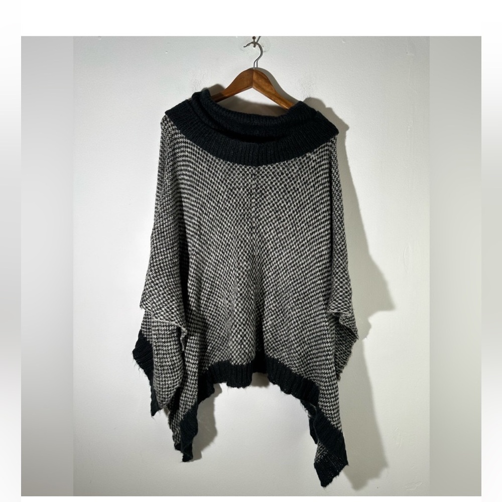 Wooden Ships Poncho